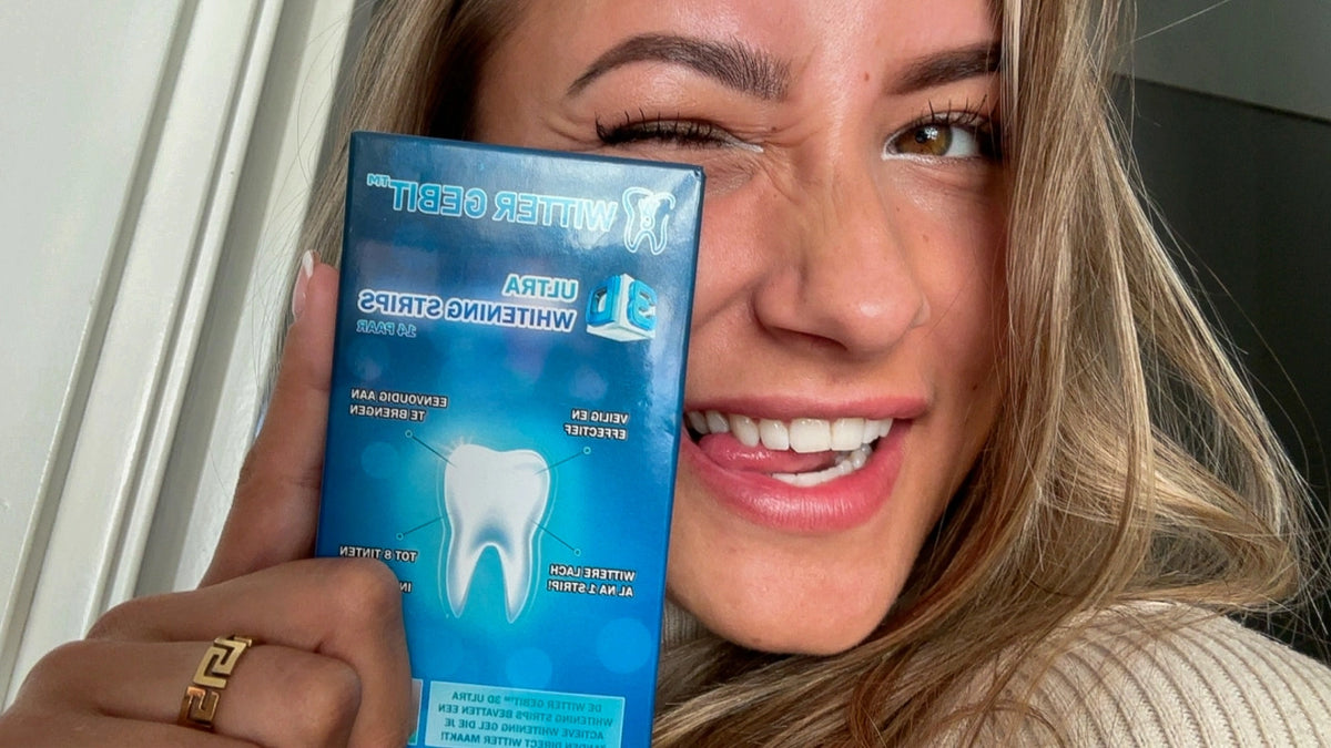 Hoe Werkt Tanden Bleken? - Tanden Bleken - Wittere Tanden - SoCleanClinic.be thumbnail
